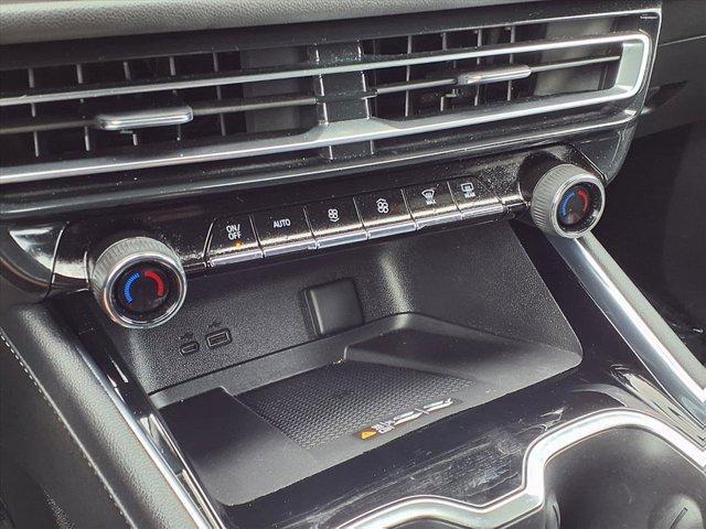 used 2025 Chevrolet Traverse car, priced at $42,900