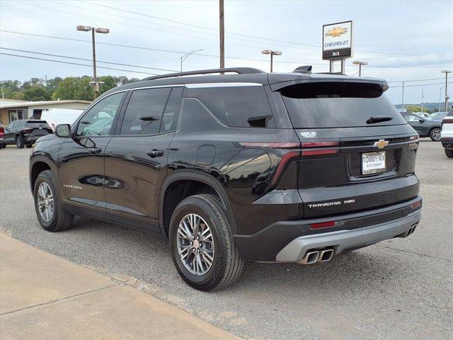 used 2025 Chevrolet Traverse car, priced at $42,900