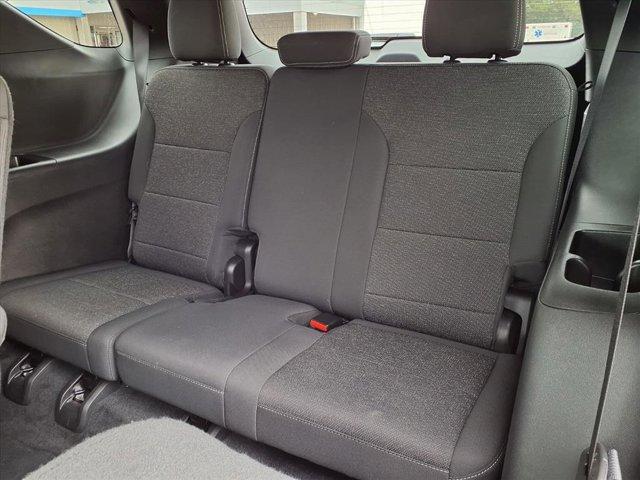 used 2025 Chevrolet Traverse car, priced at $42,900