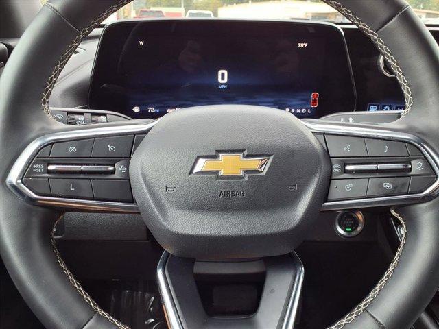 used 2025 Chevrolet Traverse car, priced at $42,900