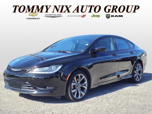 used 2015 Chrysler 200 car, priced at $13,900