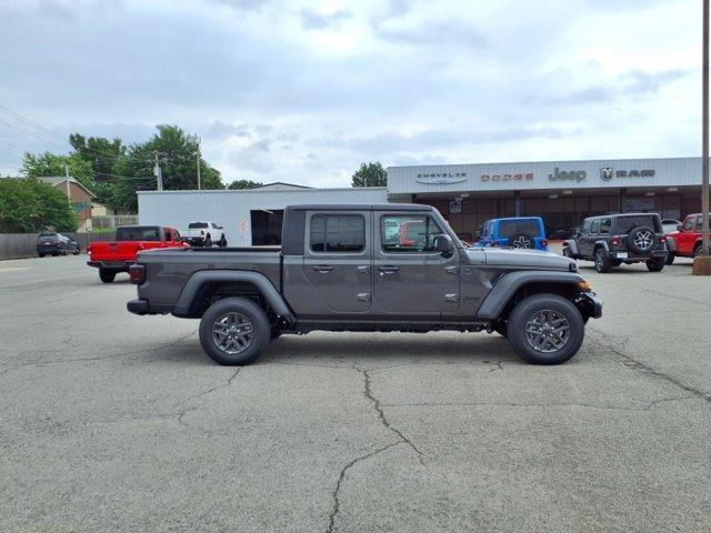 new 2025 Jeep Gladiator car, priced at $43,288