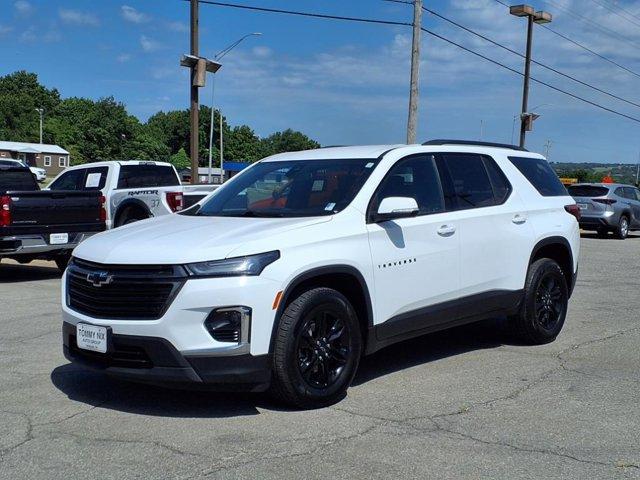 used 2023 Chevrolet Traverse car, priced at $29,900
