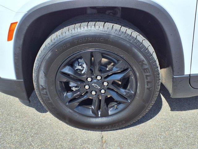 used 2023 Chevrolet Traverse car, priced at $29,900