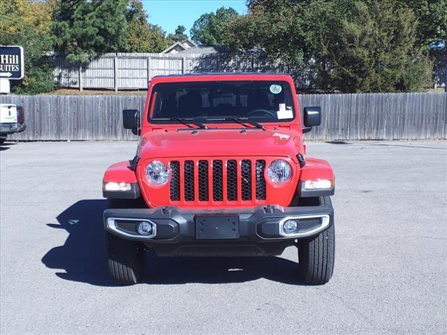 new 2023 Jeep Gladiator car, priced at $43,990