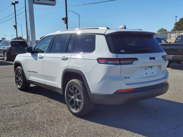 new 2025 Jeep Grand Cherokee L car, priced at $44,801