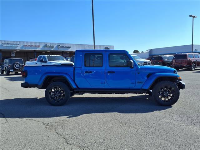 new 2025 Jeep Gladiator car, priced at $41,442