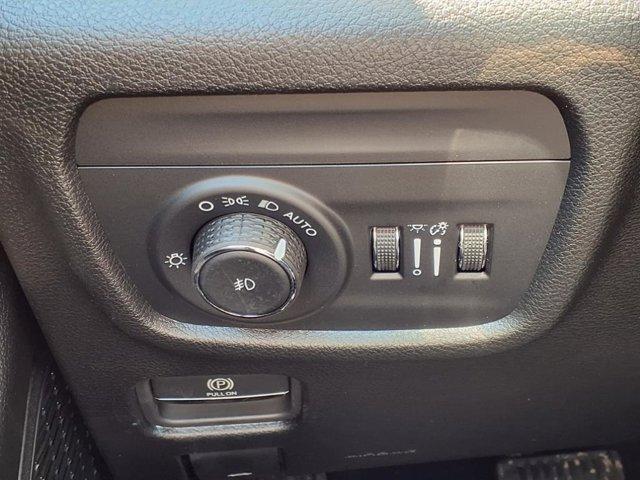 new 2025 Jeep Grand Cherokee L car, priced at $50,028