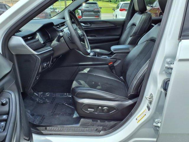 used 2024 Jeep Grand Cherokee L car, priced at $39,900