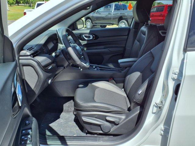 new 2025 Jeep Compass car, priced at $30,443