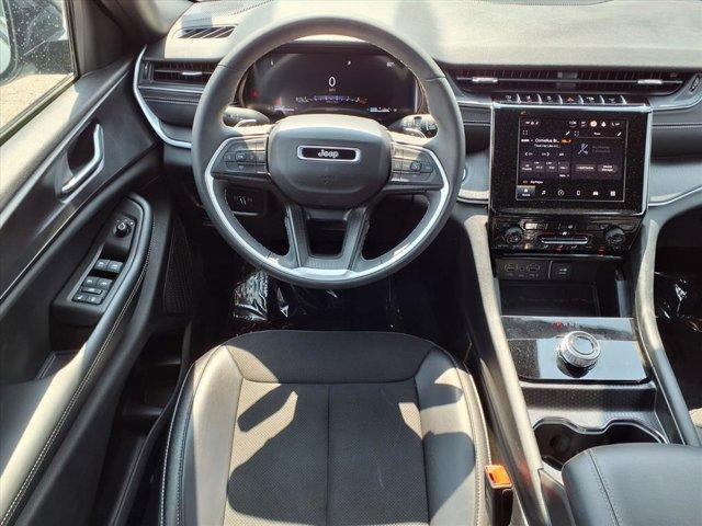 used 2024 Jeep Grand Cherokee car, priced at $36,900