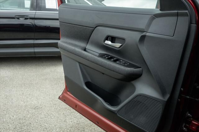 new 2025 Nissan Kicks car, priced at $28,970