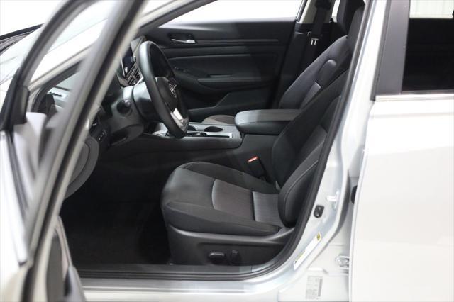 new 2025 Nissan Altima car, priced at $29,550