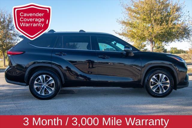 used 2021 Toyota Highlander car, priced at $28,691