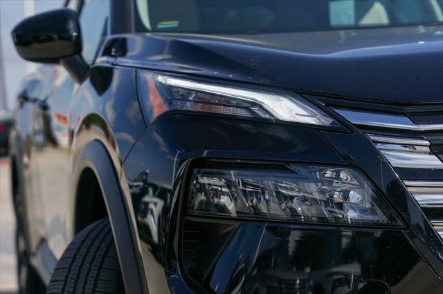 new 2025 Nissan Rogue car, priced at $29,992