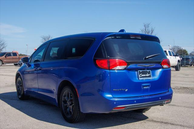 used 2020 Chrysler Pacifica car, priced at $18,699