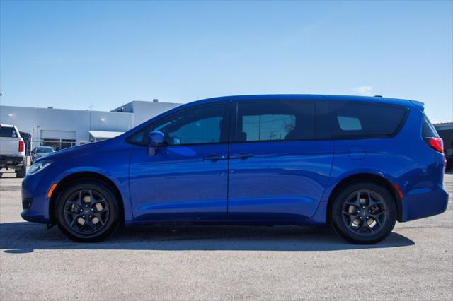 used 2020 Chrysler Pacifica car, priced at $18,699