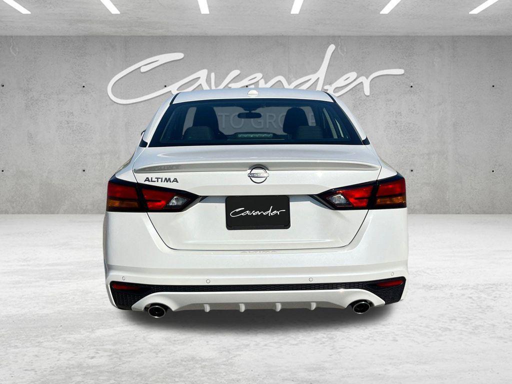 new 2025 Nissan Altima car, priced at $29,200