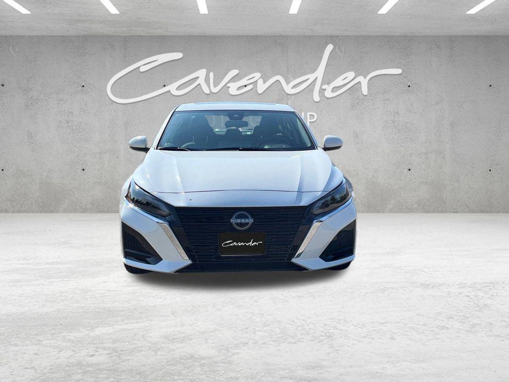 new 2025 Nissan Altima car, priced at $29,975