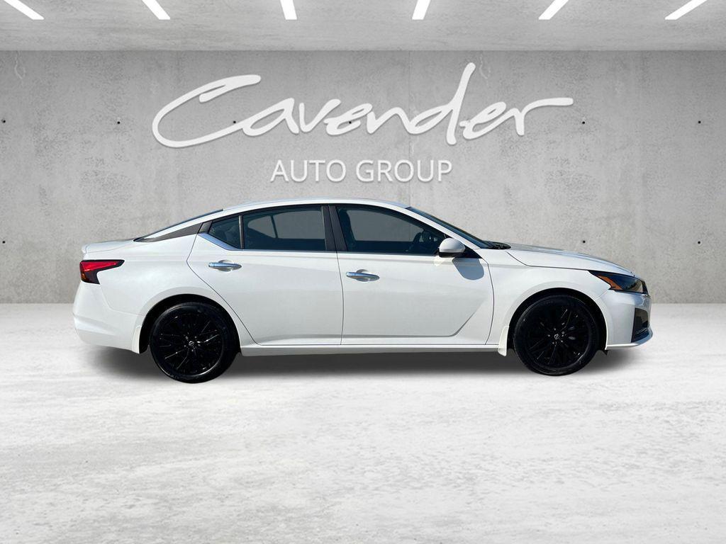 new 2025 Nissan Altima car, priced at $29,200