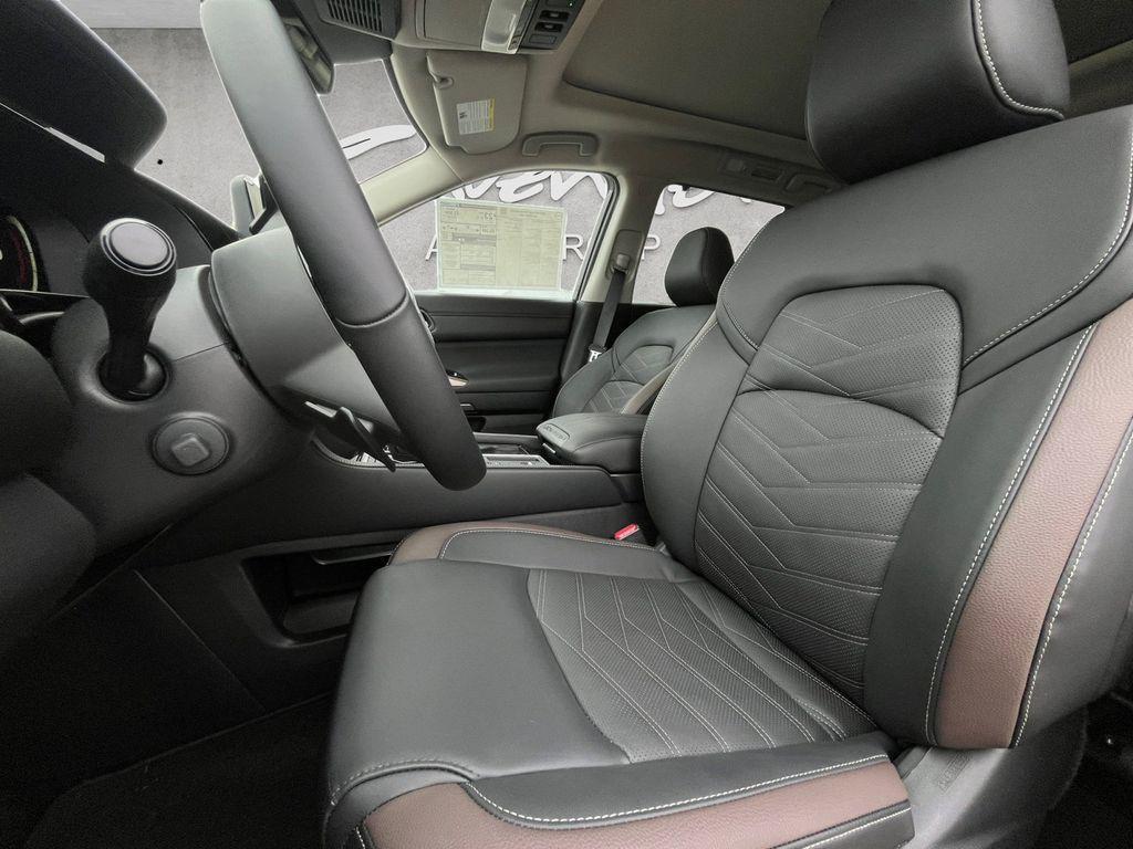 new 2025 Nissan Pathfinder car, priced at $42,510