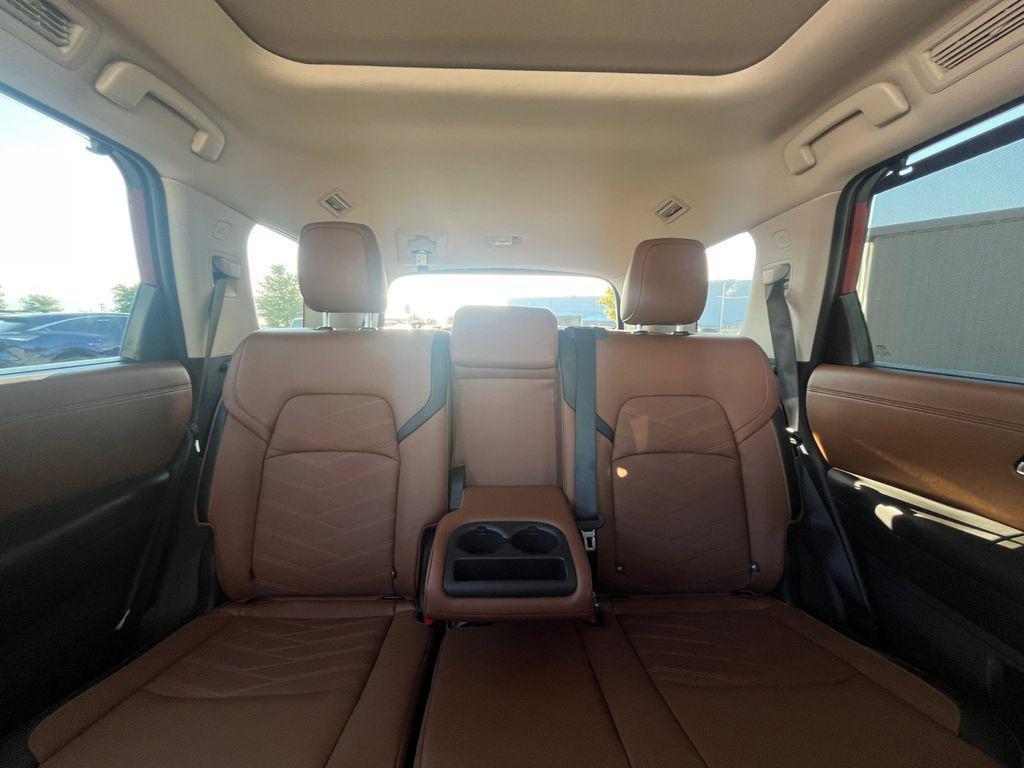 new 2025 Nissan Pathfinder car, priced at $49,975
