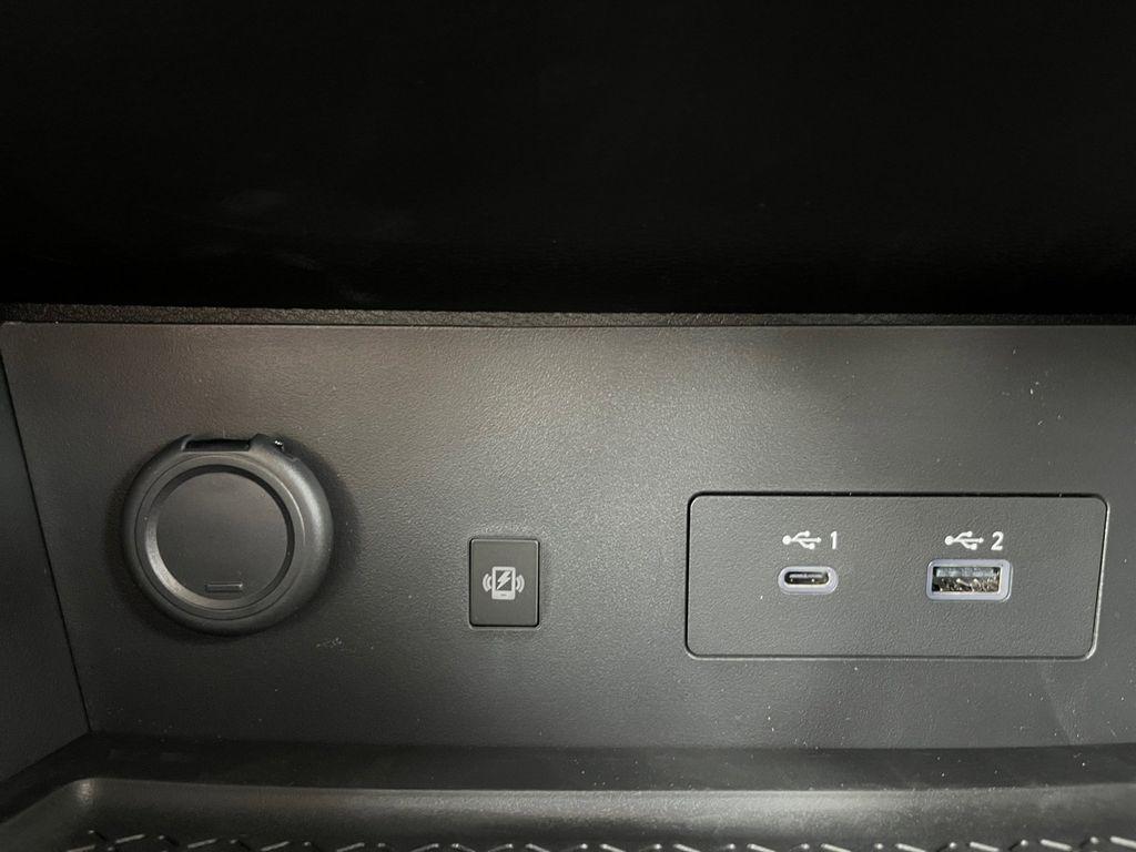 new 2025 Nissan Pathfinder car, priced at $37,525