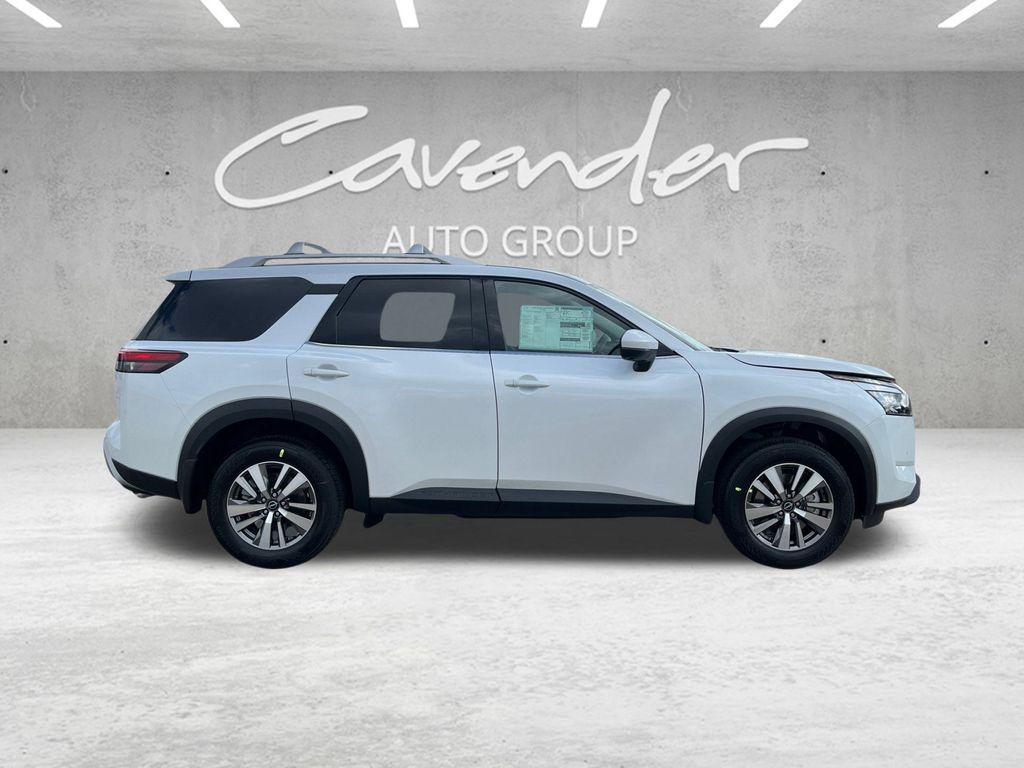 new 2025 Nissan Pathfinder car, priced at $37,525
