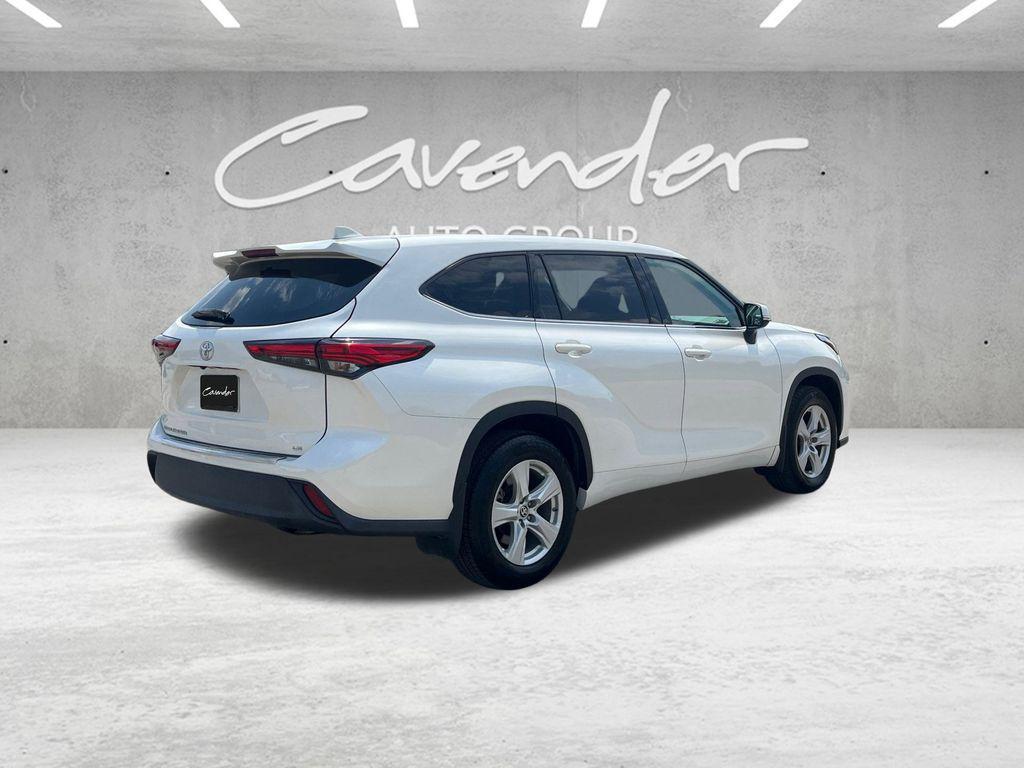 used 2020 Toyota Highlander car, priced at $25,155