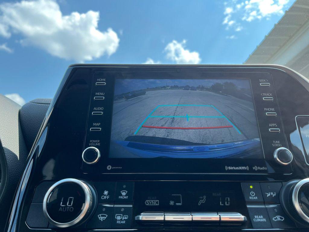 used 2020 Toyota Highlander car, priced at $25,155