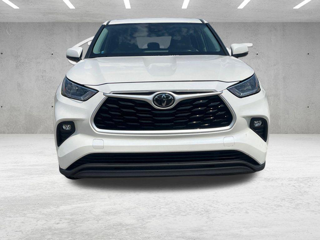 used 2020 Toyota Highlander car, priced at $25,155