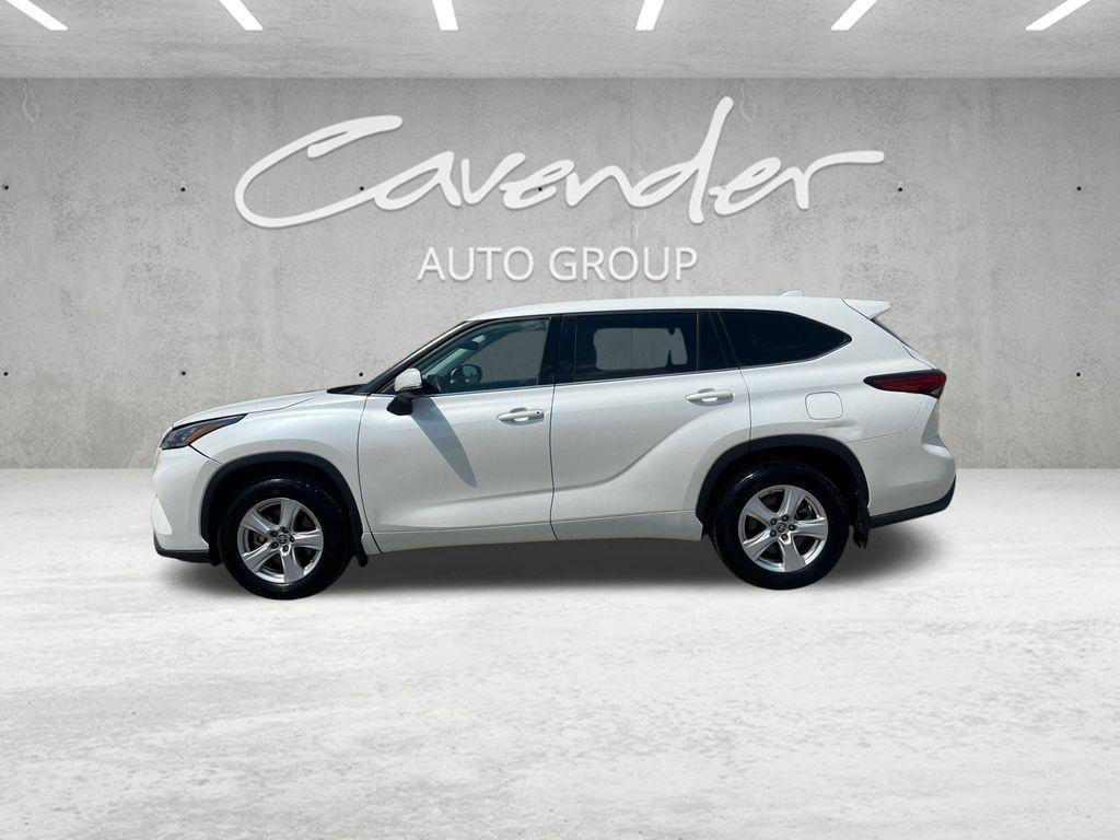 used 2020 Toyota Highlander car, priced at $25,155