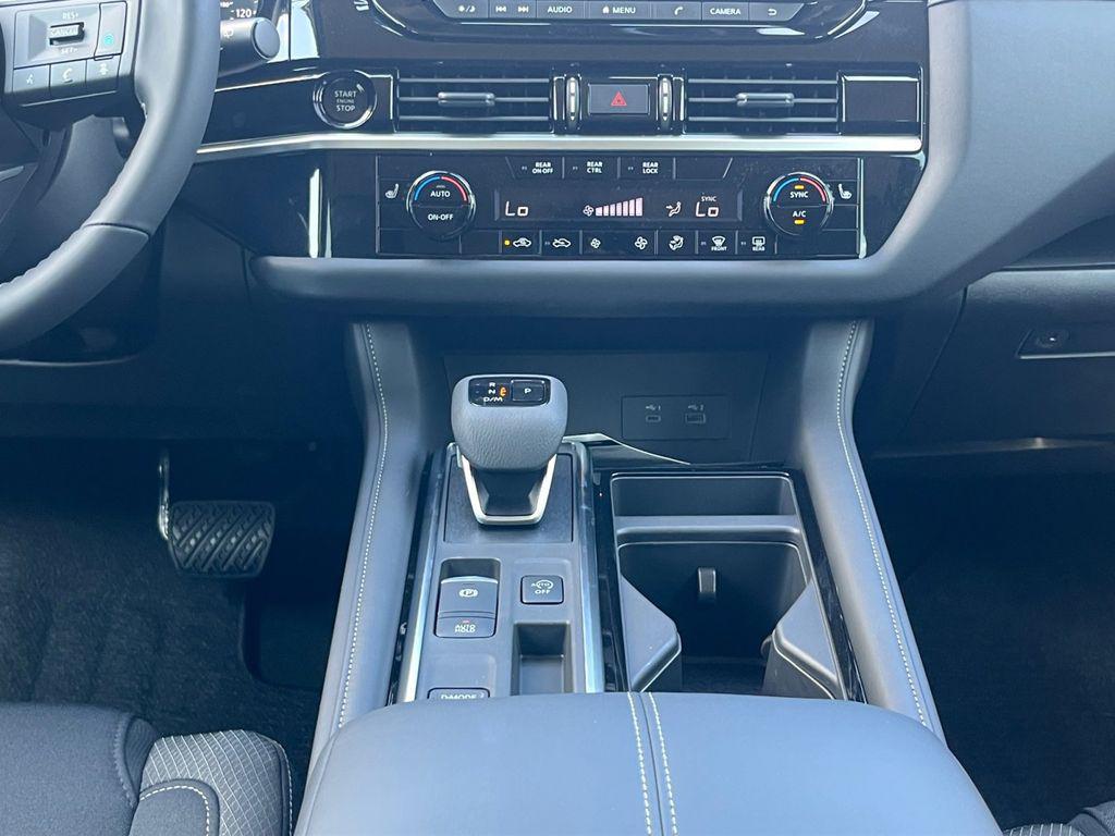 new 2025 Nissan Pathfinder car, priced at $37,745