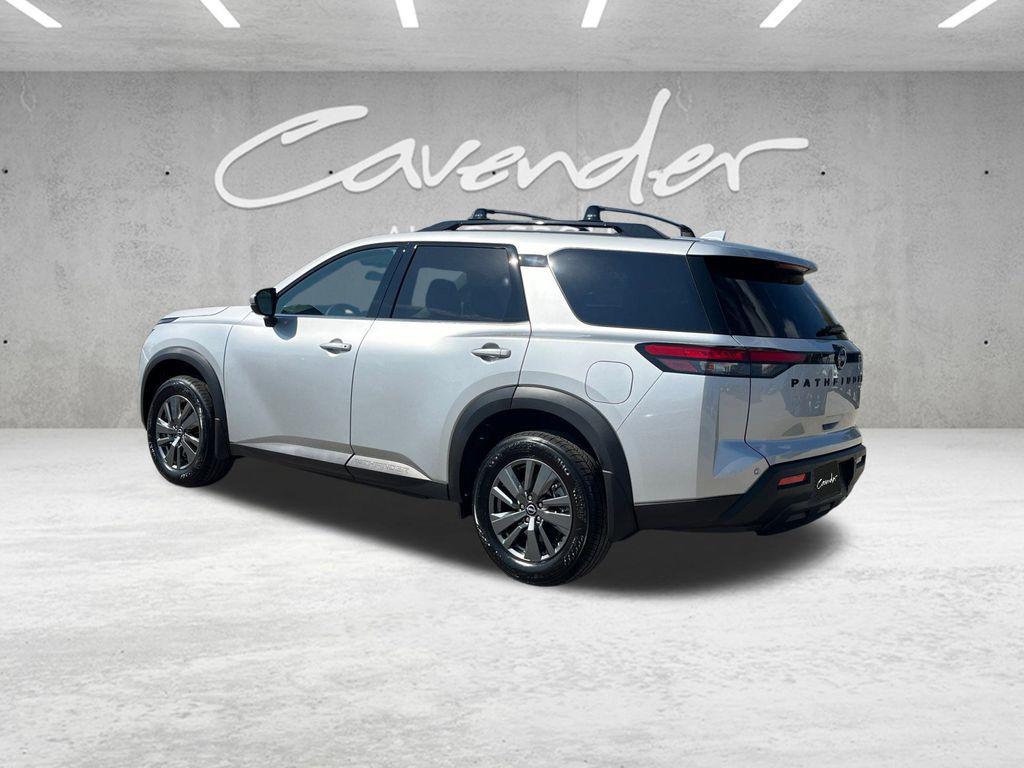 new 2025 Nissan Pathfinder car, priced at $37,745
