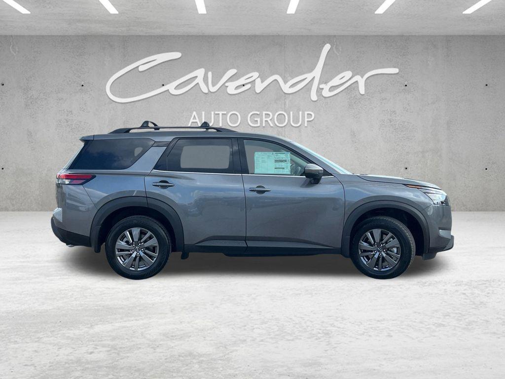 new 2025 Nissan Pathfinder car, priced at $33,980