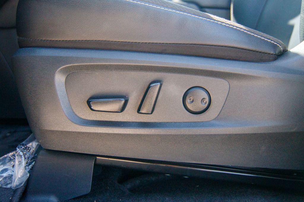 used 2024 Nissan Pathfinder car, priced at $31,279