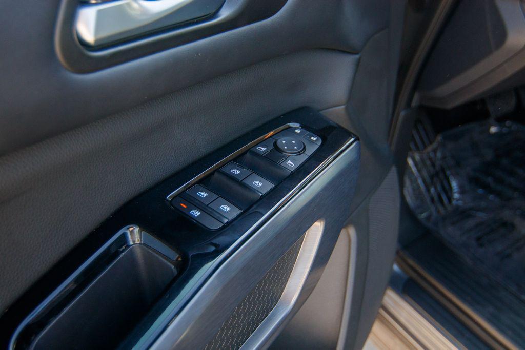 used 2024 Nissan Pathfinder car, priced at $31,279