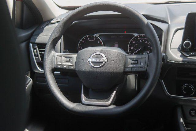new 2025 Nissan Rogue car, priced at $31,250