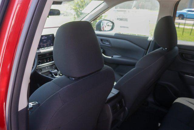 new 2025 Nissan Rogue car, priced at $31,250