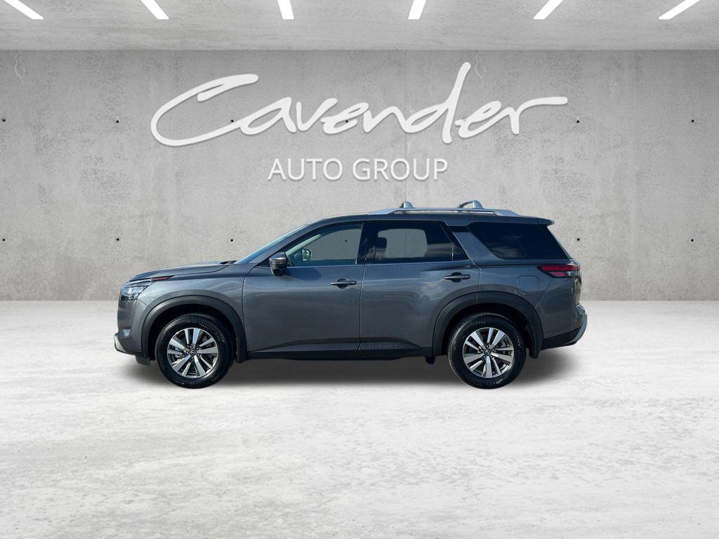 new 2025 Nissan Pathfinder car, priced at $40,400