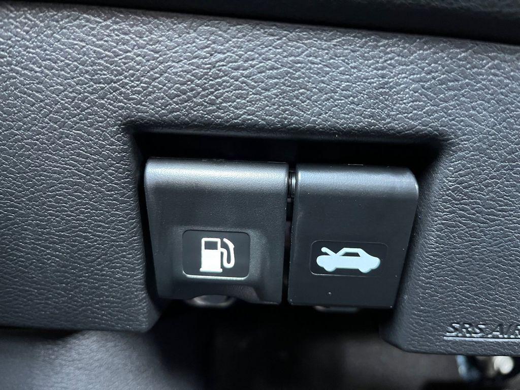 new 2025 Nissan Versa car, priced at $21,600