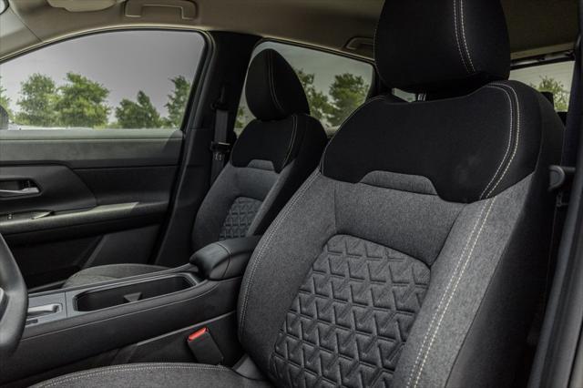 new 2025 Nissan Kicks car, priced at $27,255