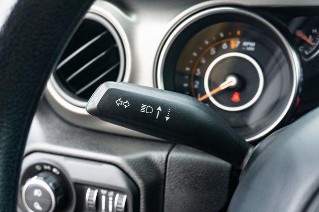 used 2022 Jeep Gladiator car, priced at $28,611