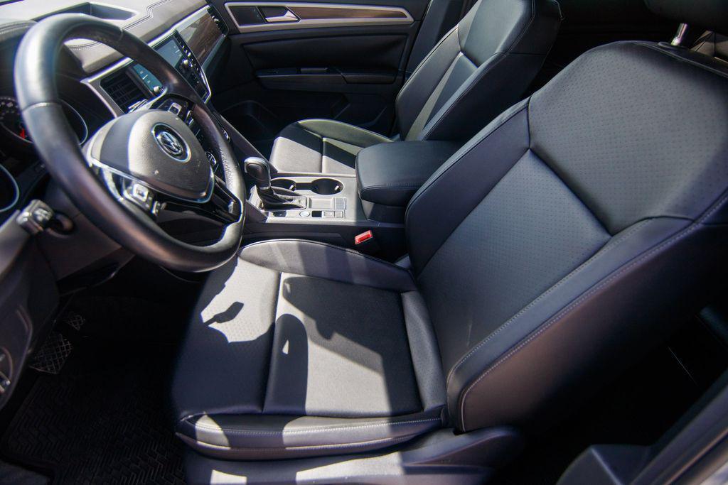 used 2018 Volkswagen Atlas car, priced at $18,971