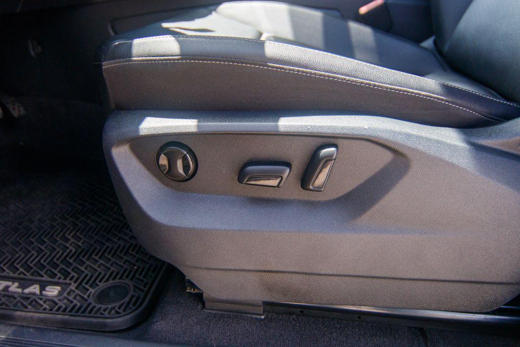 used 2018 Volkswagen Atlas car, priced at $18,971