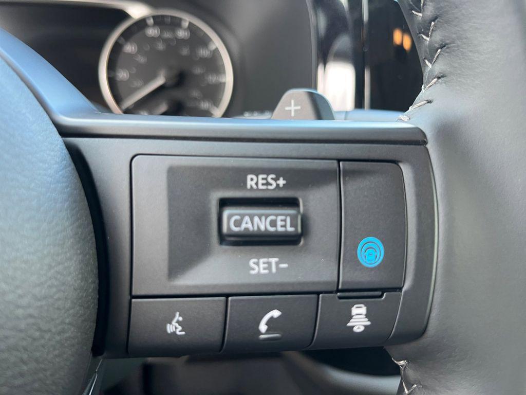 new 2025 Nissan Pathfinder car, priced at $36,975