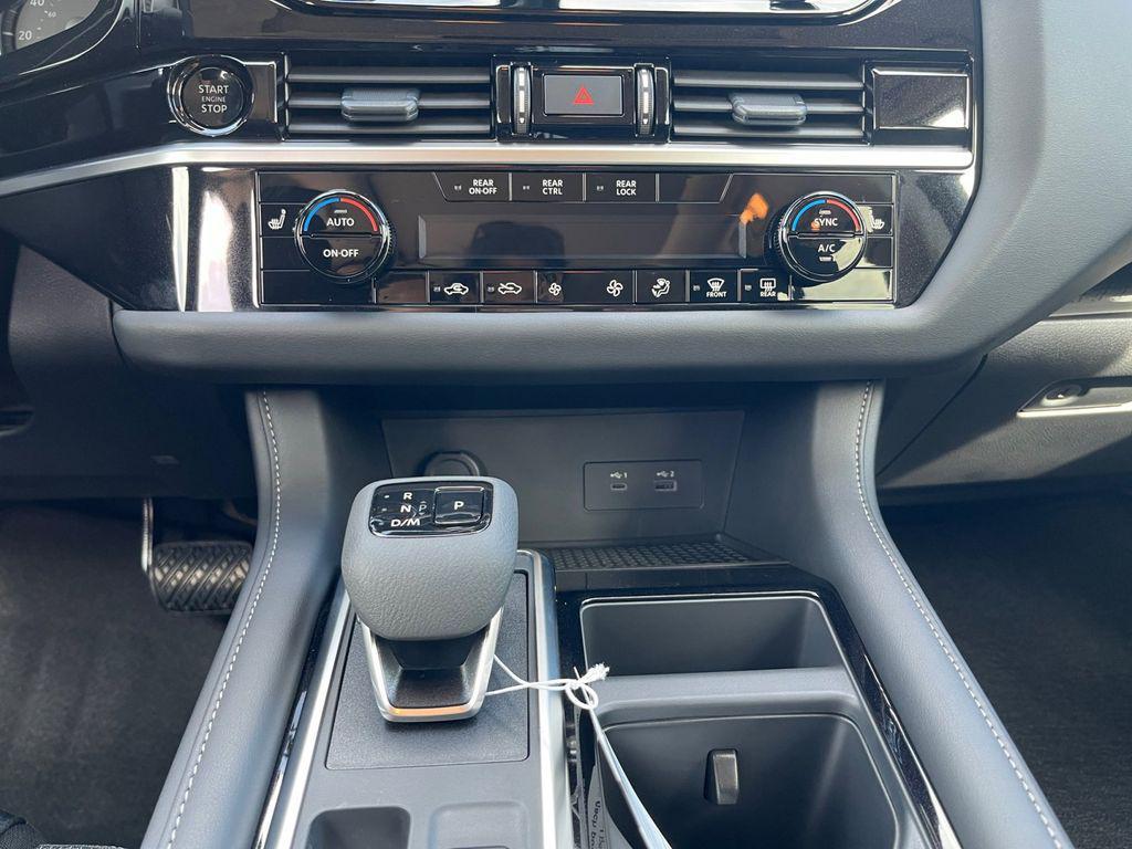 new 2025 Nissan Pathfinder car, priced at $36,975