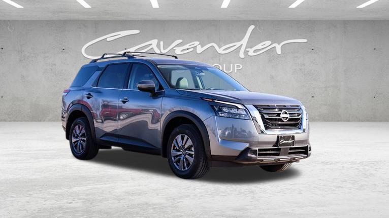 new 2025 Nissan Pathfinder car, priced at $40,910