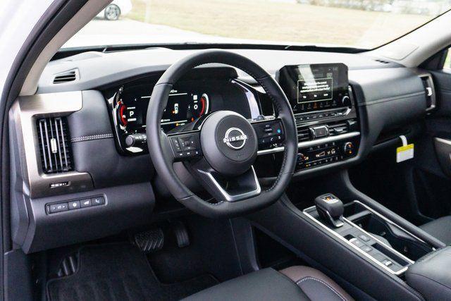 new 2025 Nissan Pathfinder car, priced at $51,440