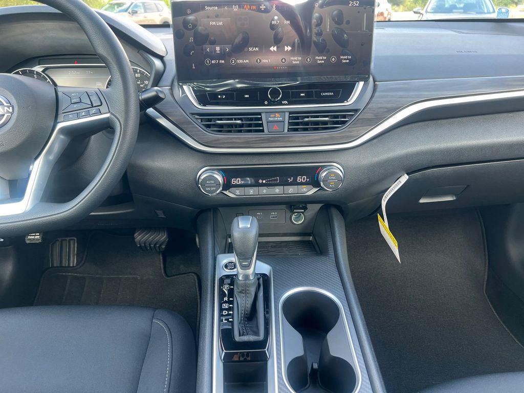 new 2025 Nissan Altima car, priced at $29,615